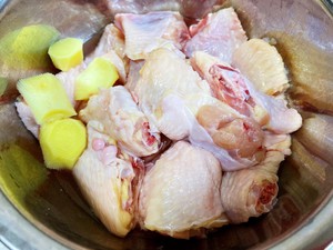 Domestic edition the practice measure of 3 cups of chicken 1