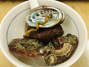 栄養のある美しい味の秋の日-高貴な茎の小さなアワビの豚の軟骨のシチュー dendrobium（2〜3人の部分）練習対策5 