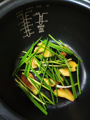 The hand rips chicken (edition of electric rice cooker) practice measure 2