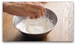 防湿は、消えない卵白キャンディのレシピではなく、沸騰を避ける バブル/豚の焼き方のビデオ：馬術の美しい13 