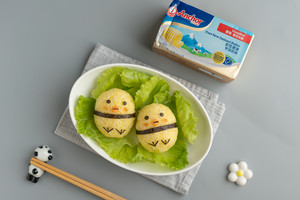The practice measure of group of rice of small yellow chicken 10