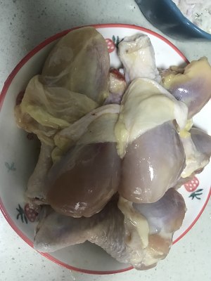 The practice measure that the hand rips chicken of hemp of any of several hot spice plants 2