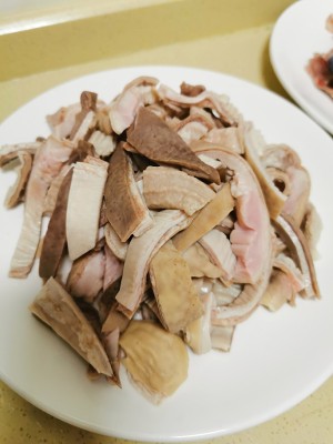 The practice measure of chicken of peppery pig abdomen 3
