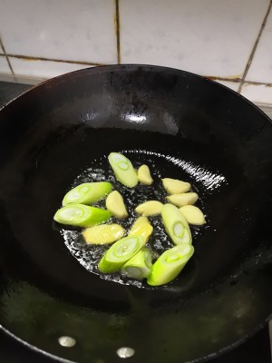The practice measure that exceeds simple chili to fry chicken 2