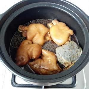 4を焼く豚の爪の練習尺度