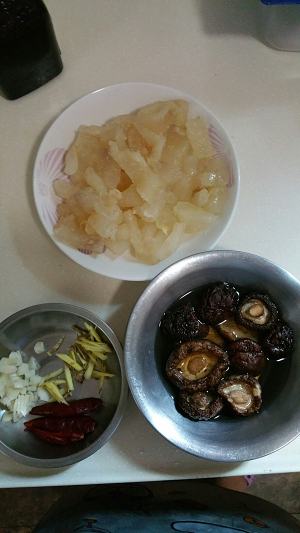 Xiangguキノコ豚1の筋肉の練習尺度