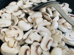 The practice measure of the abalone chicken of everyone is happy 12