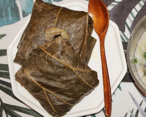 The practice measure of chicken of polished glutinous rice of lotus leaf Chinese chestnut 21