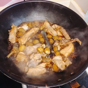 The practice measure of chicken of Chinese chestnut stew 7