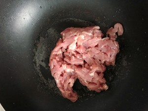 ご飯と一緒に行くことの多い国内の料理-豚肉の細切り肉3 