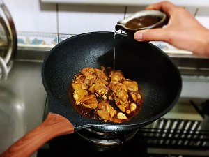 The practice measure of the practice of the daily life of a family of 3 cups of chicken 9