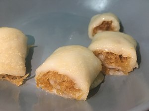 The practice measure of cake of Hainan pig bowel 3