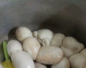 The practice measure of polished glutinous rice of pig bowel fill 5