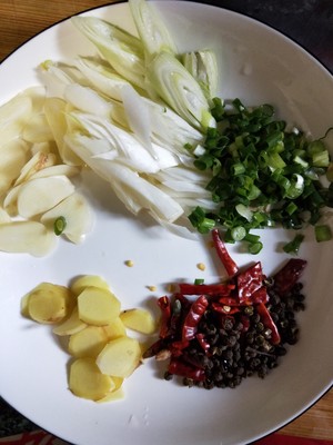 Fish of pickled Chinese cabbage (appetizing) practice measure 2