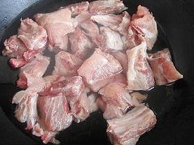 The practice measure of chop of Chinese chestnut stew 1