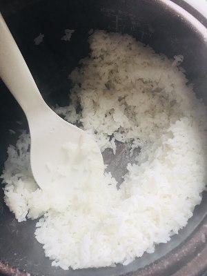 Rice of yellow stew chicken (domestic edition) practice measure 11