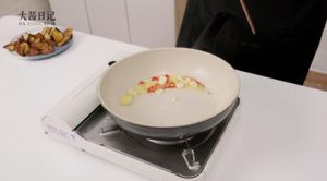The practice measure of chicken of concentrated juice yellow stew 8