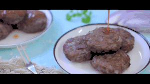 The practice measure of onion beef cake 15