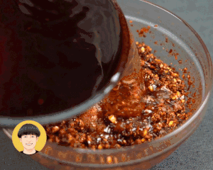 The practice measure of thick chili sauce of plain type beef 11