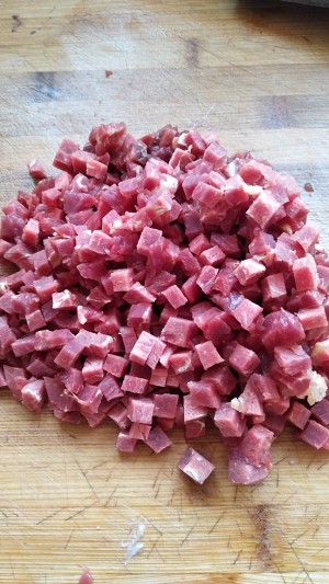 The practice measure of sauce of Xianggu mushroom beef 3