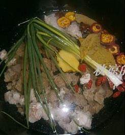 The practice measure of curry potato beef 4