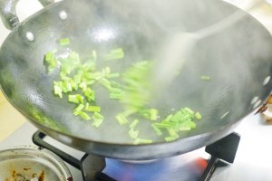 The practice measure of soup of garlic sheep blood 3