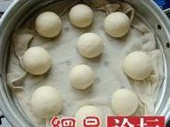 The practice measure of milk steamed bread 6