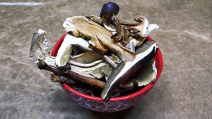 The practice measure of Nan of sheep of clear soup of mushroom of white ox liver 2