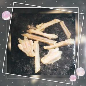 Is filling kidney strong is bone big? Soup ^-^ (ovine bone + cervine muscle + yam + the root of straight ladybell + red jujube + medlar) practice measure 4
