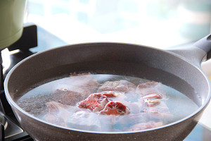 The practice measure of Korean Style Oxtail Stew of oxtail of Han type braise in soy sauce 2
