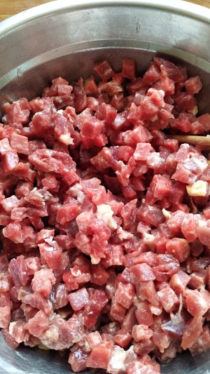 The practice measure of sauce of Xianggu mushroom beef 7