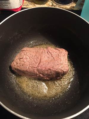 Hui Ling pauses the practice measure of beefsteak 2