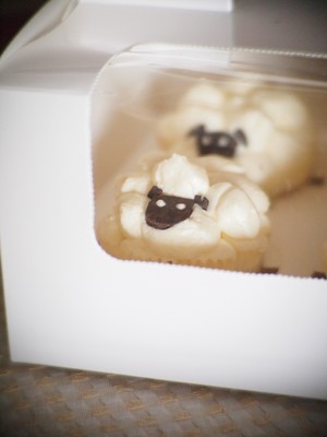The practice measure of cake of ovine baa cup 13