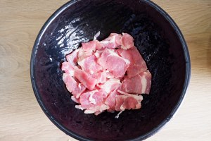 Onion explodes Zi like that the practice measure of beef 1