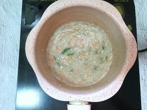 Come the practice measure of congee of beef of a bowl of miscellaneous greens 8