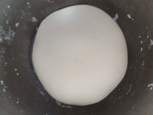 The practice measure of steamed stuffed bun of stuffing of beef carrot green Chinese onion 3