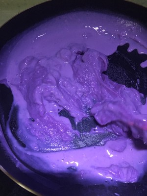 The practice move that Q plays violet potato milk is small 6