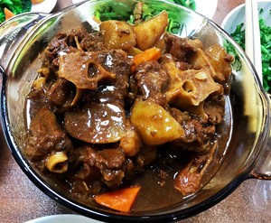 The practice measure of oxtail of braise in soy sauce 9