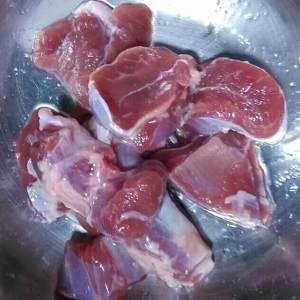 The practice measure of soup of placenta of the sheep that stew 1