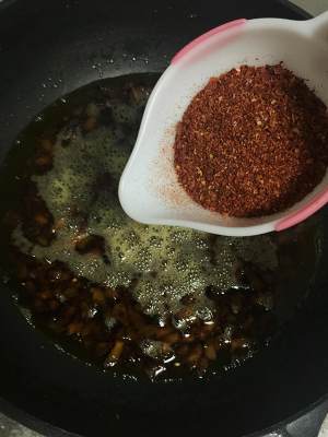 The practice measure of sauce of Xianggu mushroom beef 7