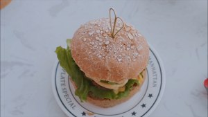 Healthy beef Zhi person the practice measure of hamburger 9
