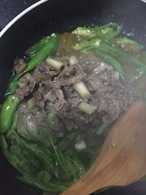 The practice measure of silk of green pepper beef 9