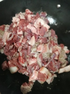 The practice measure of beef of boiled in clear soup 1