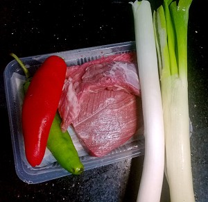 Zi like that the practice measure that green Chinese onion fries beef 1