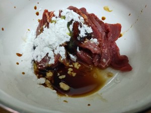 Dawdler is black the practice measure of peppery tender beef 2