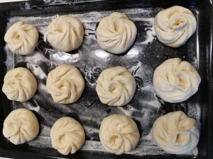 The practice measure of steamed stuffed bun of stuffing of beef carrot green Chinese onion 6