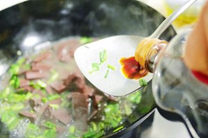 The practice measure of soup of garlic sheep blood 7