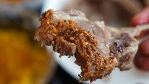 Lamb of boiled in clear soup is discharged (very simple and crude prairie handgrip flesh stews a law, self-regulated doing is wet dip in makings, ovine soup milky white, quantity of heat is low) practice measure 13