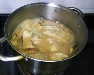 The practice measure of Nan of sheep of clear soup of mushroom of white ox liver 22