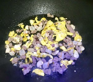 The practice measure that dawdle of beef shelled fresh shrimps fries a meal 9